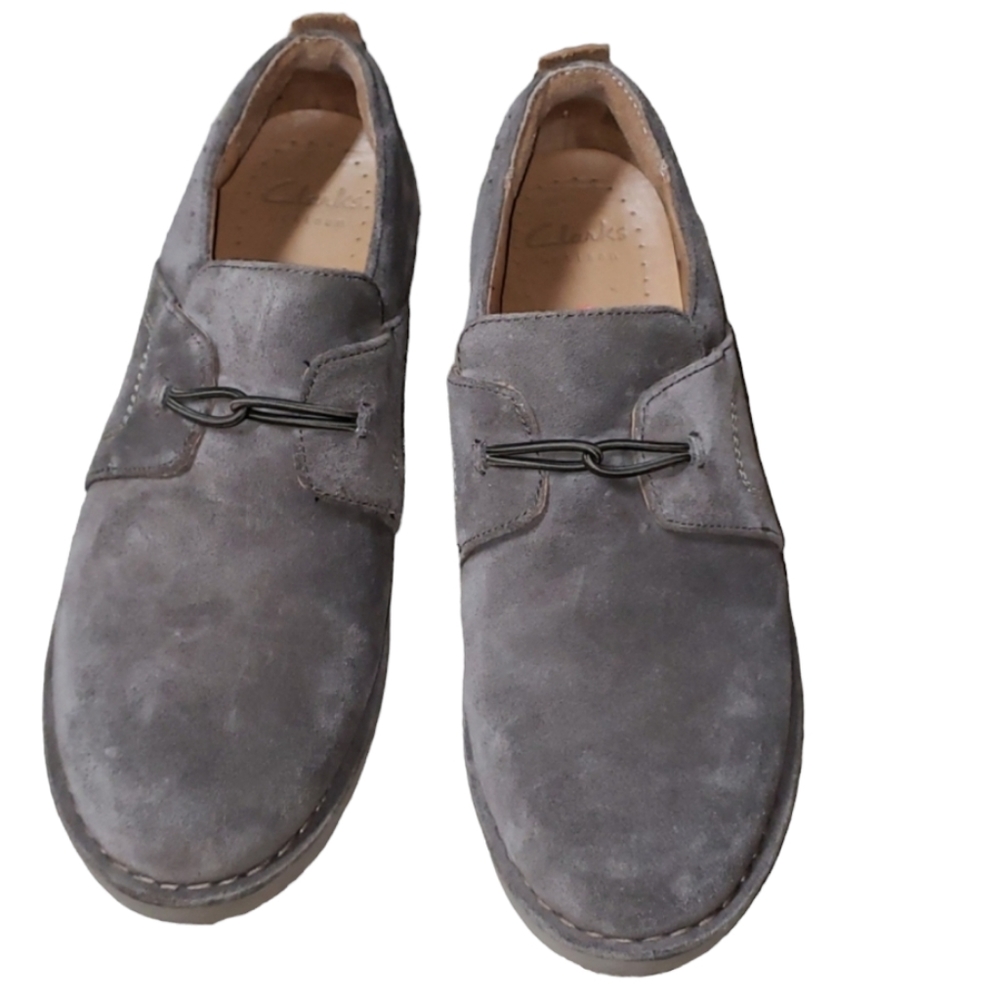 Clarks suede Ava slip on size 7.5